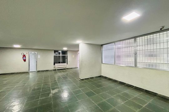 Apartamento à venda com 3 quartos, 100m² em Leme, Rio de Janeiro