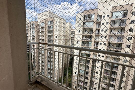 Varanda da Sala de apartamento para alugar com 2 quartos, 58m² em Jardim Tupanci, Barueri