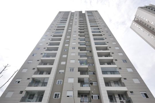 Fachada de apartamento para alugar com 3 quartos, 69m² em Vila Andrade, São Paulo