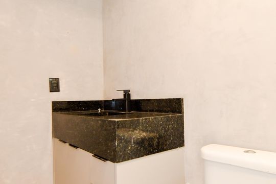 Banheiro  de apartamento para alugar com 3 quartos, 62m² em Parque Cecap, Guarulhos