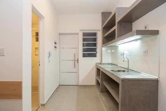 Cozinha de kitnet/studio para alugar com 1 quarto, 25m² em Parque Jabaquara, São Paulo