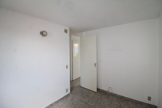 Quarto 2 de apartamento à venda com 2 quartos, 45m² em Jardim dos Francos, São Paulo