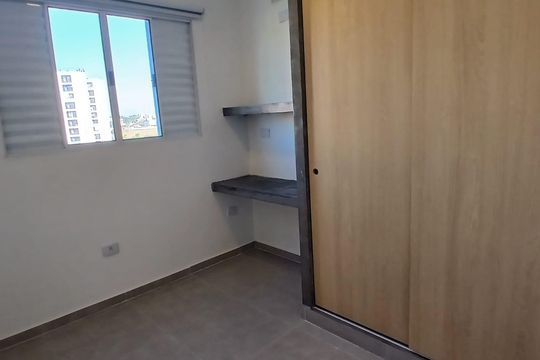 Quarto 2 de apartamento para alugar com 2 quartos, 45m² em Parque Jabaquara, São Paulo