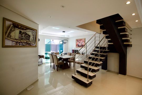 Hall de casa de condomínio para alugar com 3 quartos, 150m² em Cachoeira, Curitiba