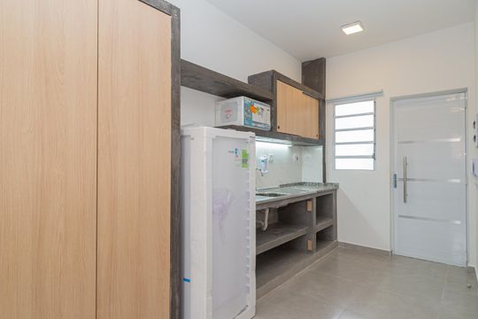 Cozinha de kitnet/studio para alugar com 1 quarto, 25m² em Parque Jabaquara, São Paulo