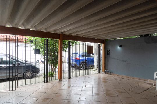 Garagem de casa para alugar com 2 quartos, 50m² em Jardim Santa Clara, Guarulhos