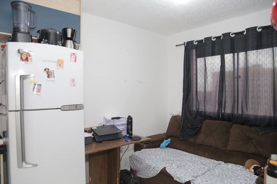 Sala de apartamento à venda com 2 quartos, 33m² em Vila Carmosina, São Paulo