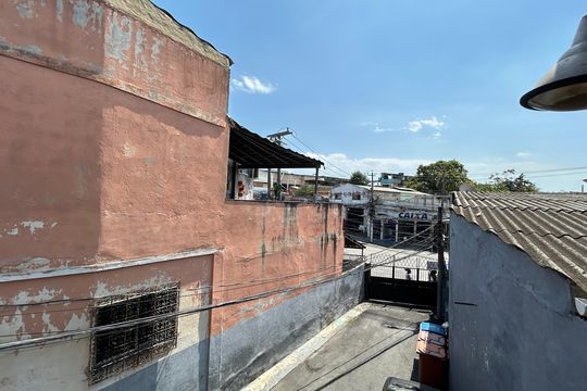 Vista do Quarto 1 de casa para alugar com 2 quartos, 50m² em Madureira, Rio de Janeiro