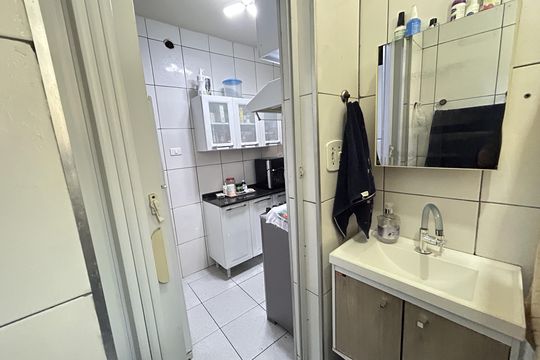 Banheiro Social de casa para alugar com 2 quartos, 50m² em Madureira, Rio de Janeiro