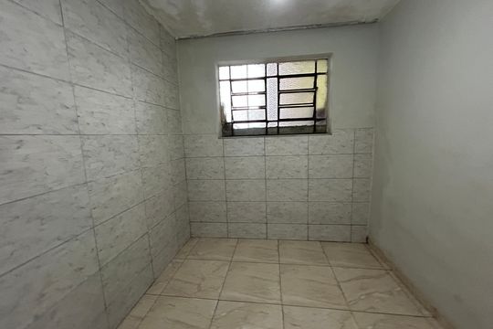 Quarto de casa para alugar com 1 quarto, 40m² em Pilares, Rio de Janeiro