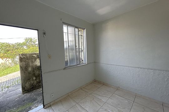 Sala de casa para alugar com 1 quarto, 40m² em Pilares, Rio de Janeiro