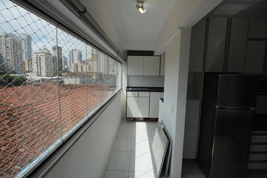 Cozinha e Área de Serviço de apartamento para alugar com 2 quartos, 90m² em Campo Grande, Santos