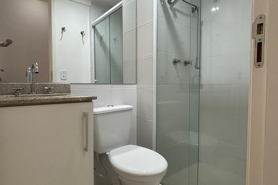 Banheiro de apartamento para alugar com 2 quartos, 55m² em Vila da Saúde, São Paulo