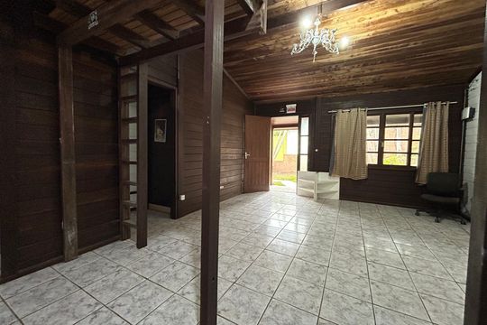 Sala de casa para alugar com 3 quartos, 100m² em Barra da Lagoa, Florianópolis