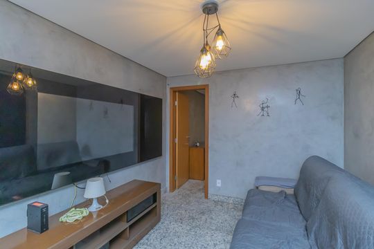 Apartamento à venda com 3 quartos, 120m² em Carmo, Belo Horizonte