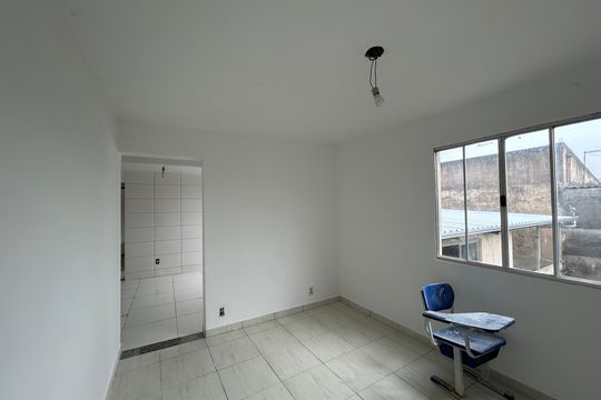 Casa para alugar com 2 quartos, 130m² em Osvaldo Cruz, Rio de Janeiro