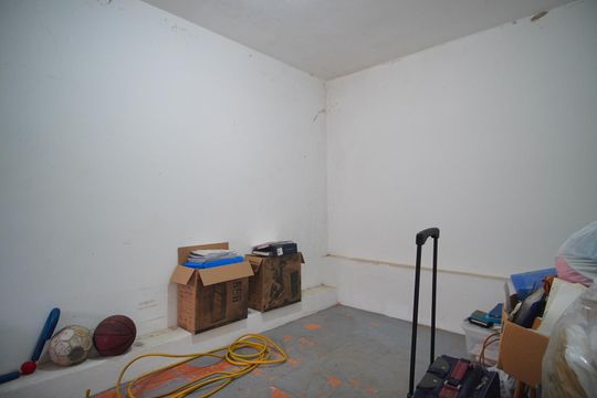 Quarto de Serviço de casa à venda com 4 quartos, 160m² em Vila Ipiranga, Porto Alegre