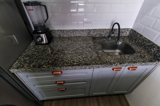 Sala/Cozinha de apartamento para alugar com 2 quartos, 38m² em Quarta Parada, São Paulo