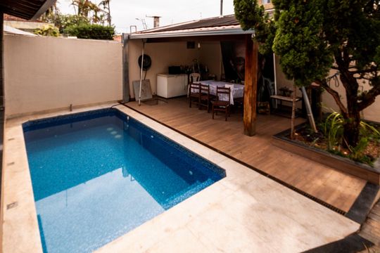 Piscina de casa à venda com 3 quartos, 360m² em Santa Branca, Belo Horizonte