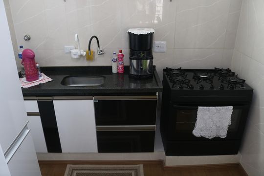 Cozinha de apartamento para alugar com 3 quartos, 132m² em Pompeia, São Paulo