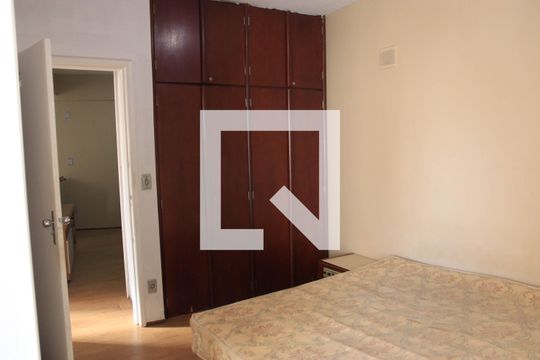 Quarto de apartamento à venda com 1 quarto, 41m² em Setor Oeste, Goiânia