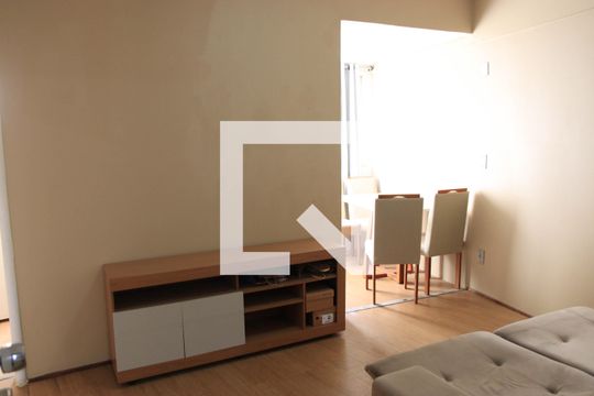 Apartamento à venda com 1 quarto, 41m² em Setor Oeste, Goiânia