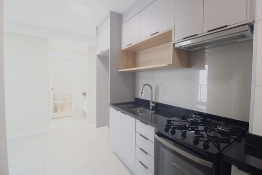 Cozinha de apartamento para alugar com 2 quartos, 37m² em Jardim Campo Grande, São Paulo