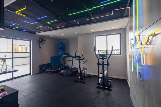 Área comum - Academia de apartamento à venda com 2 quartos, 68m² em Tingui, Curitiba