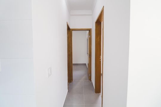Corredor de apartamento para alugar com 2 quartos, 42m² em Santana, São Paulo