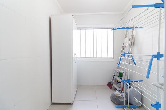 Área de Serviço de apartamento para alugar com 2 quartos, 63m² em Jardim Amaralina, São Paulo