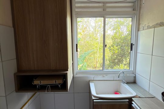 Cozinha e Área de Serviço de apartamento à venda com 2 quartos, 47m² em Montanhão, São Bernardo do Campo