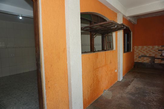 Lavanderia de casa para alugar com 1 quarto, 100m² em Jardim Nossa Senhora de Fatima, Embu das Artes