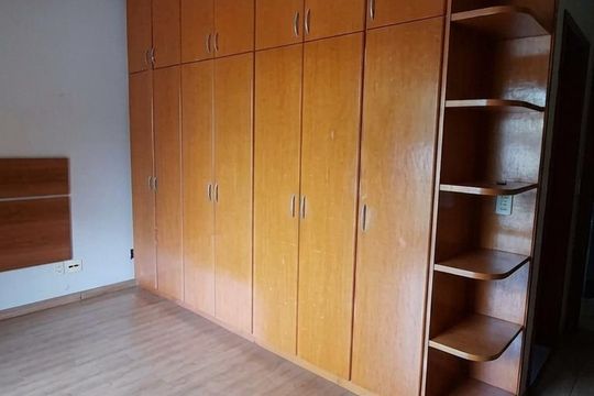 Casa à venda com 3 quartos, 205m² em Jardim Virginia Bianca, São Paulo