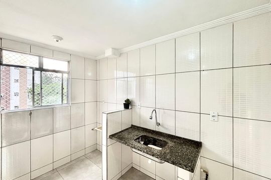 Cozinha de apartamento para alugar com 2 quartos, 47m² em Jardim São Paulo, São Paulo