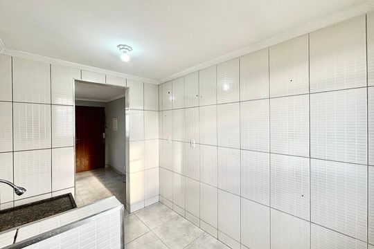 Cozinha de apartamento para alugar com 2 quartos, 47m² em Jardim São Paulo, São Paulo