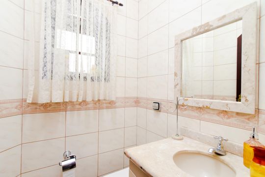 Lavabo de casa à venda com 4 quartos, 348m² em Jardim Vila Galvao, Guarulhos