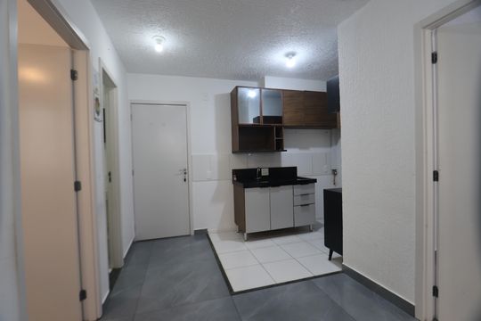 Sala de apartamento para alugar com 2 quartos, 34m² em Parque São Lourenço, São Paulo