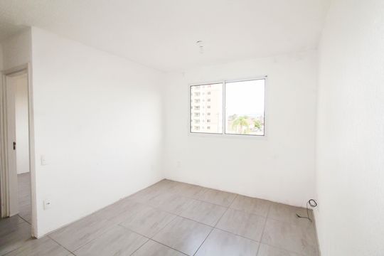 Sala de apartamento para alugar com 2 quartos, 42m² em Fátima, Canoas