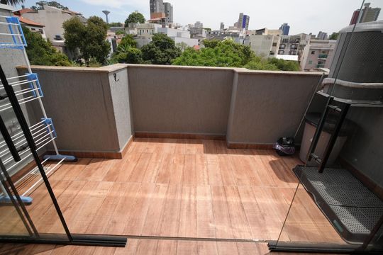 Área de Serviço de apartamento para alugar com 2 quartos, 110m² em Vila Guiomar, Santo André
