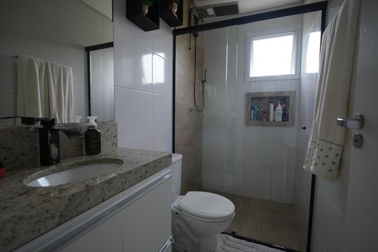 Banheiro da Suite  de apartamento para alugar com 2 quartos, 110m² em Vila Guiomar, Santo André