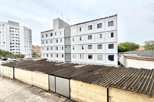 Vista do quarto 1 de apartamento para alugar com 2 quartos, 42m² em Conjunto Residencial José Bonifácio, São Paulo