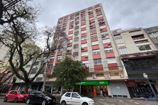 Fachada de apartamento para alugar com 1 quarto, 40m² em Cidade Baixa, Porto Alegre