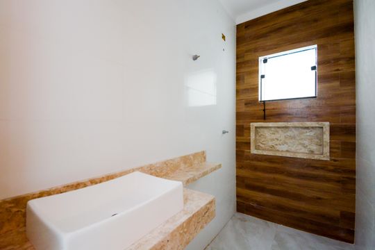 Banheiro Social de casa à venda com 2 quartos, 64m² em Parque Santo Antonio, Guarulhos