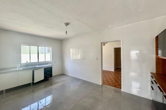 Casa para alugar com 2 quartos, 100m² em Vila Bertioga, São Paulo