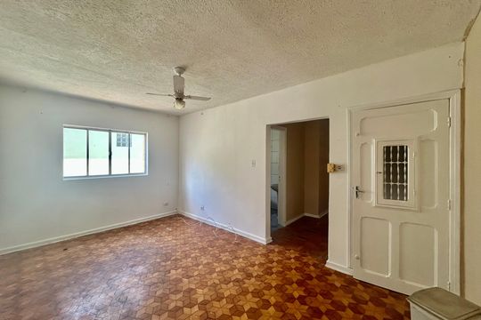 Casa para alugar com 2 quartos, 100m² em Vila Bertioga, São Paulo