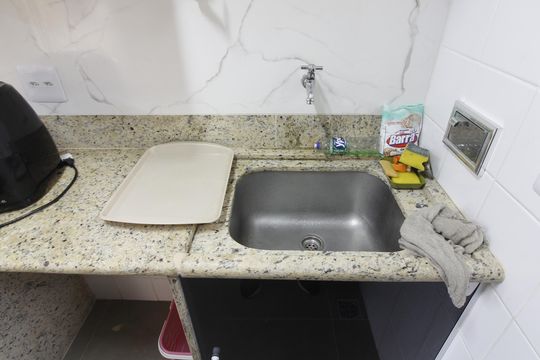 Área de Serviço de casa para alugar com 5 quartos, 117m² em Braga, Cabo Frio