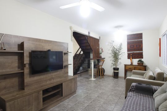 Casa para alugar com 5 quartos, 117m² em Braga, Cabo Frio