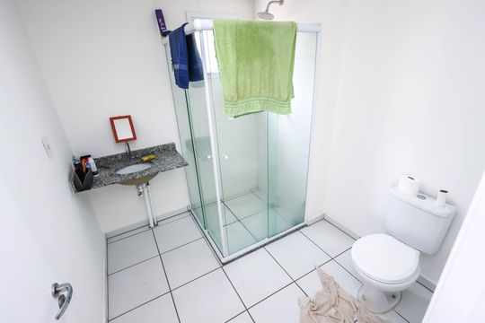 Banheiro de apartamento para alugar com 1 quarto, 47m² em Vila Mariana, São Paulo