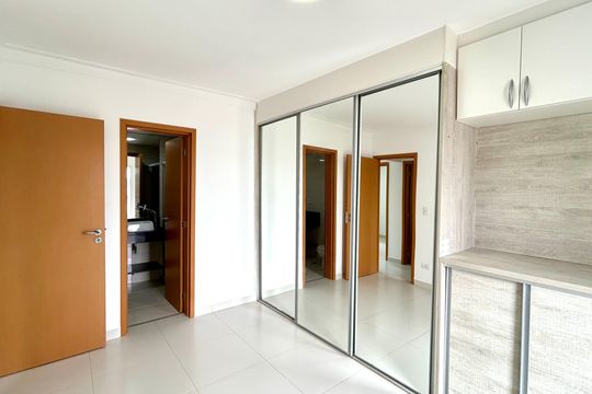 Apartamento para alugar com 3 quartos, 76m² em Jardim Flor da Montanha, Guarulhos