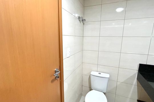 Banheiro da Suíte de apartamento para alugar com 3 quartos, 76m² em Jardim Flor da Montanha, Guarulhos